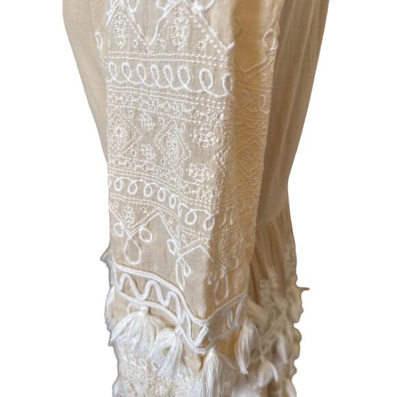 Roller Rabbit Indera Naema Embroidered Dress in Tan & White Size Small - Picture 5 of 8